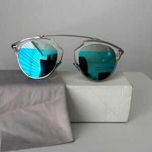 Stylish Silver Sunglasses with Blue Lenses